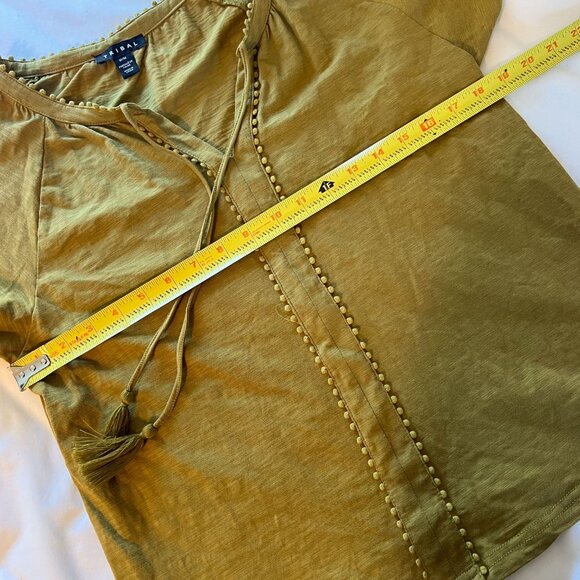 TRIBAL women's peasant tassel top in Moss Green - Picture 9 of 10